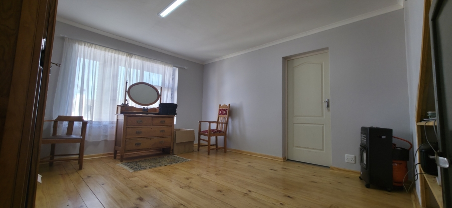 3 Bedroom Property for Sale in Boggomsbaai Western Cape